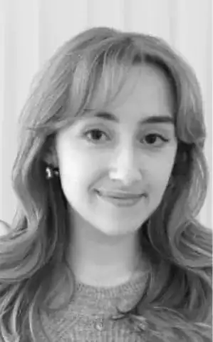 Alessia Mini Junior Paralegal